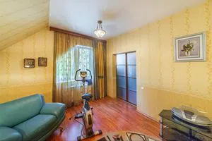Дом 390 м2, участок 40 соток