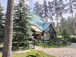 Дом 390 м2, участок 40 соток